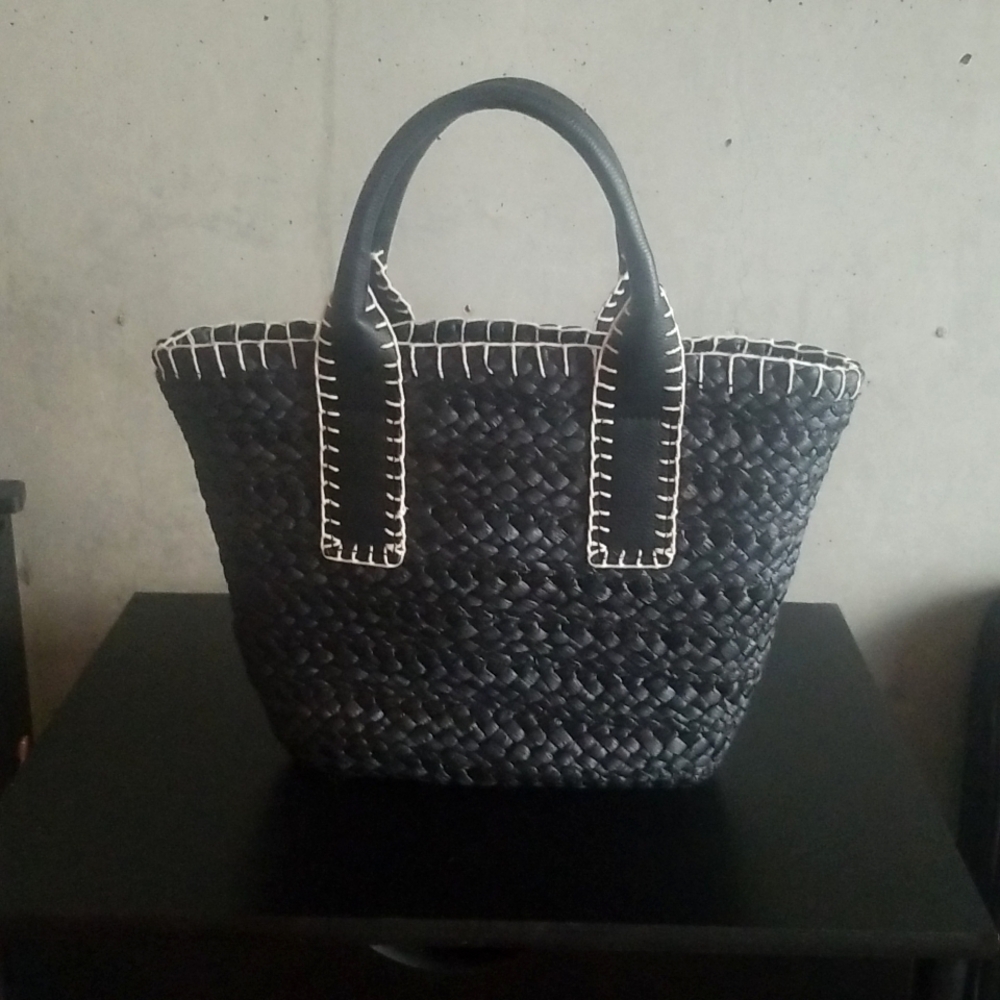Universal thread summer bag